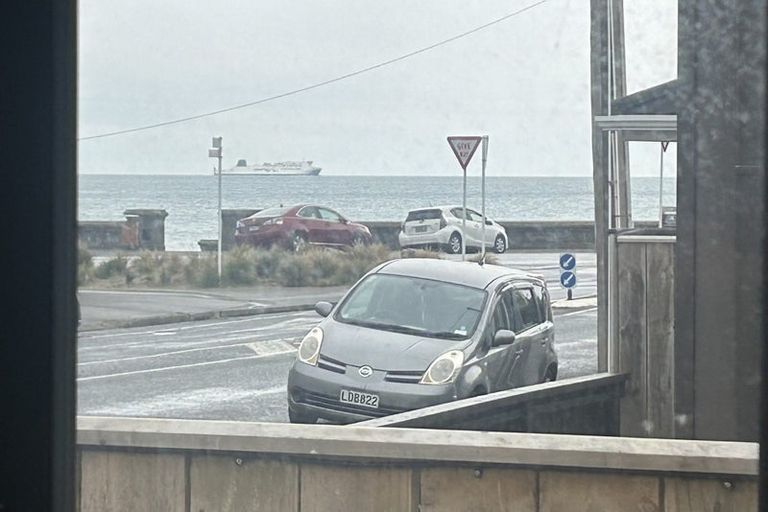 Photo of property in 4/110 Freyberg Street, Lyall Bay, Wellington, 6022