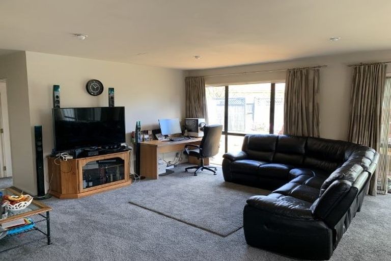 Photo of property in 8 Harvard Avenue, Wigram, Christchurch, 8042