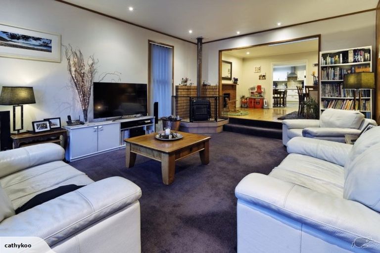 Photo of property in 10 Nicolas Avenue, Glen Eden, Auckland, 0602