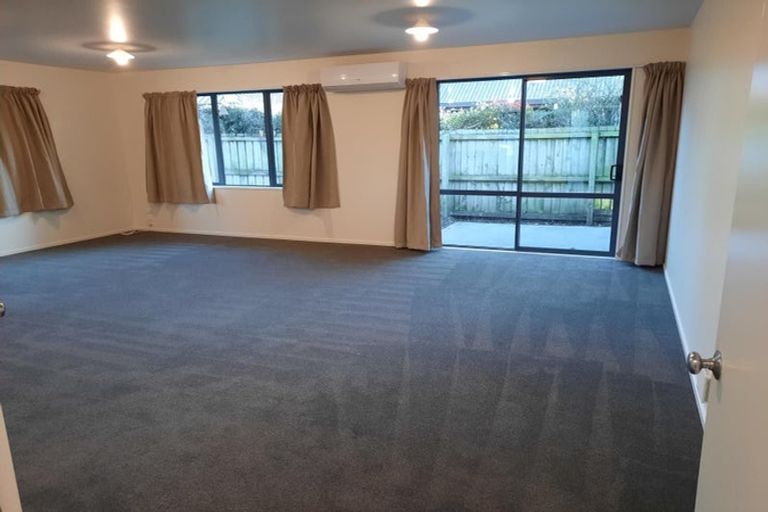 Photo of property in 6 Goodall Lane, Rangiora, 7400