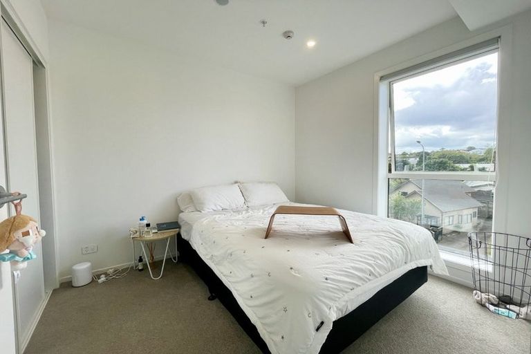 Photo of property in 1817a Great North Road, Avondale, Auckland, 1026