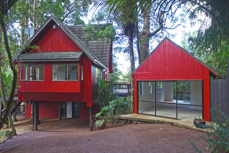 Photo of property in 336 Huia Road, Titirangi, Auckland, 0604