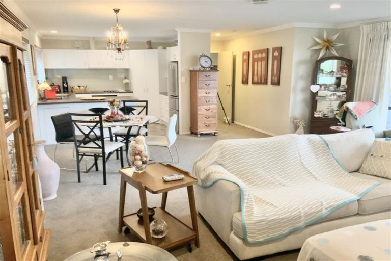 Photo of property in 21a Utuhina Road, Springfield, Rotorua, 3015