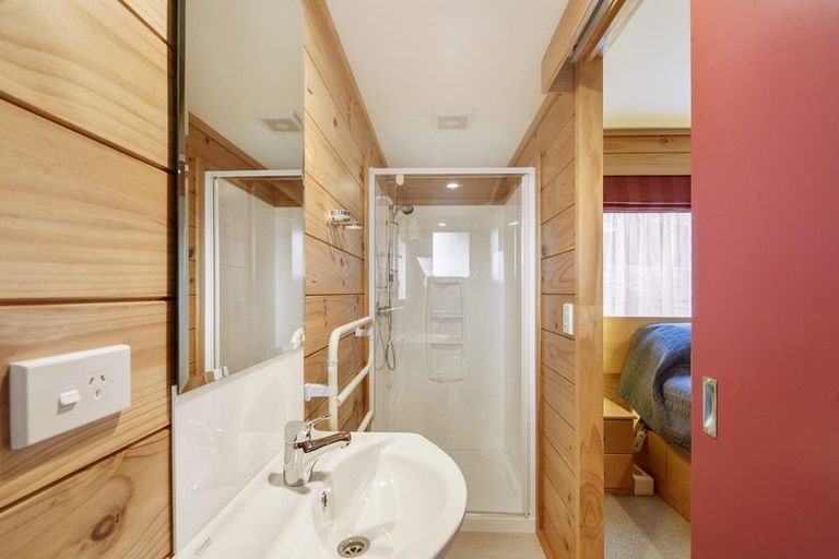 Photo of property in 30 Te Awha Place, Kuratau, Turangi, 3381