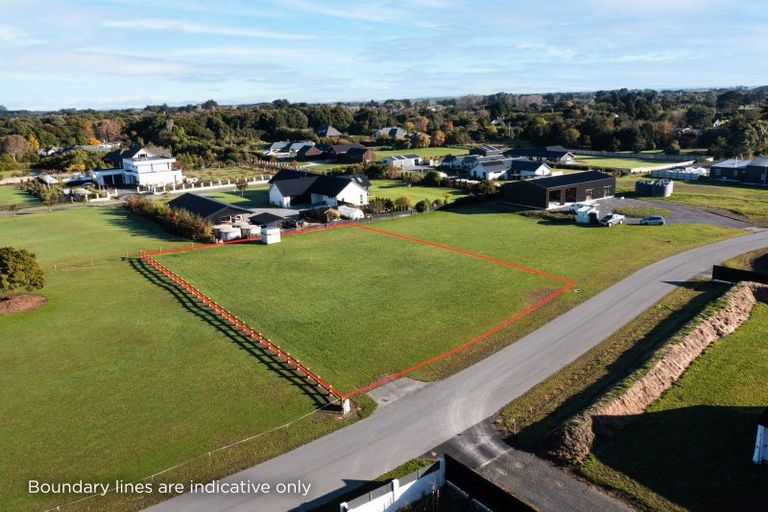 Photo of property in 48 Ochail Way, Otatara, 9879