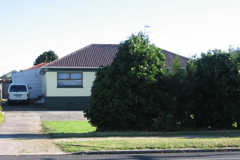 Photo of property in 7 Plunket Avenue, Papatoetoe, Auckland, 2104