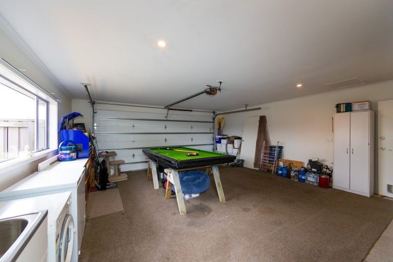 Photo of property in 4 Gregory Grove, Clive, 4102