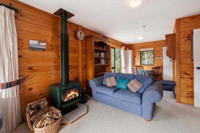 Photo of property in 30 Taringa Avenue, Kuratau, Turangi, 3381