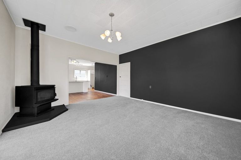 Photo of property in 38 Pembroke Road, Stratford, 4332