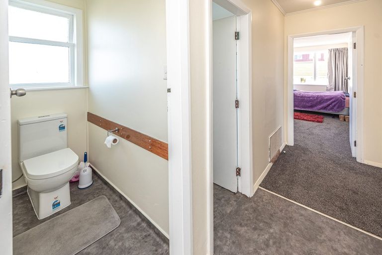 Photo of property in 46 Kowhai Street, Castlecliff, Whanganui, 4501