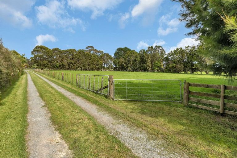 Photo of property in 44 Rosythe Road, Waipu, 0582