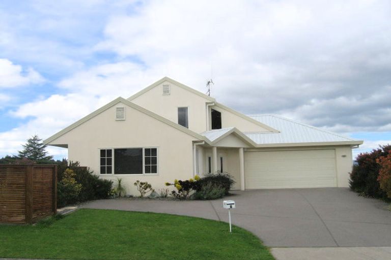 Photo of property in 7 Bell Common Close, Bethlehem, Tauranga, 3110