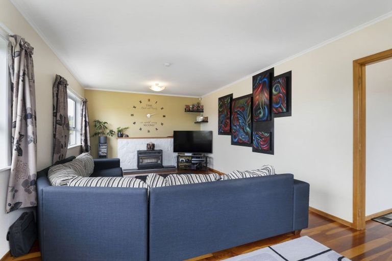 Photo of property in 254 Huatoki Street, Upper Vogeltown, New Plymouth, 4310