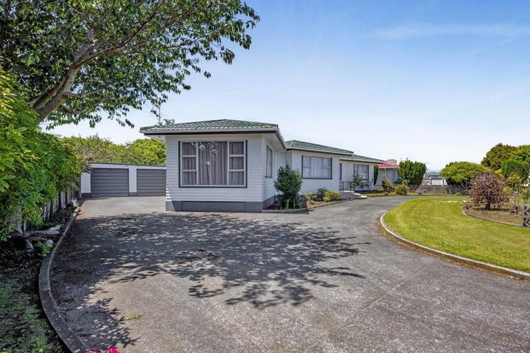 Photo of property in 128 Waihi Road, Hawera, 4610