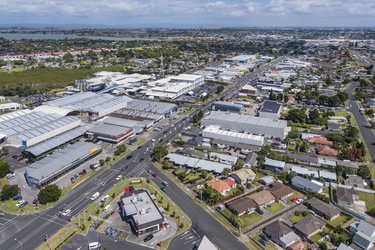 Photo of property in 6/220 Great South Road, Takanini, 2112