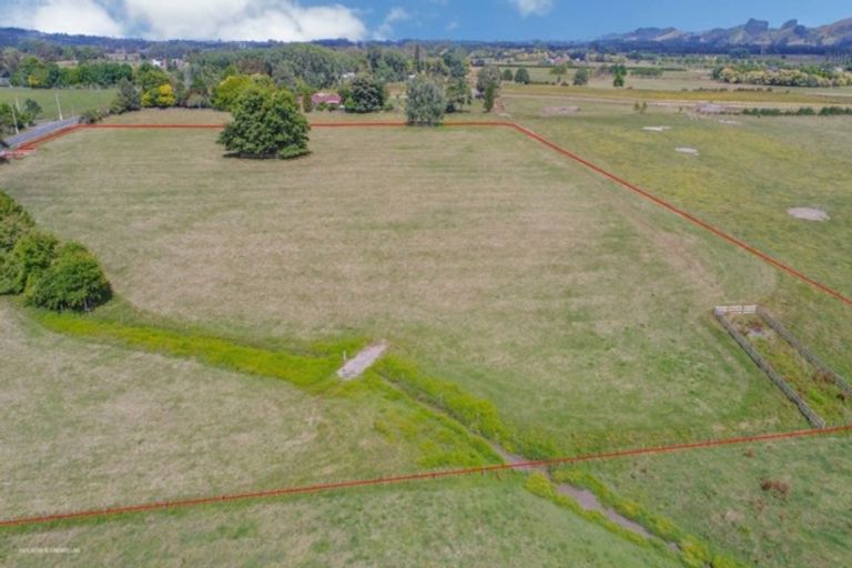 Photo of property in 66 Tourist Road, Clevedon, Papakura, 2582