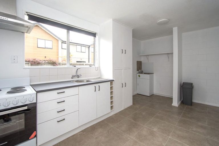 Photo of property in 4/19 Hargest Crescent, Sydenham, Christchurch, 8023