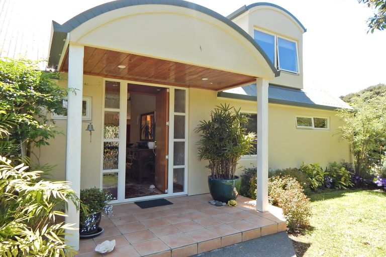 Photo of property in 25 Edkins Road, Kerikeri, 0230