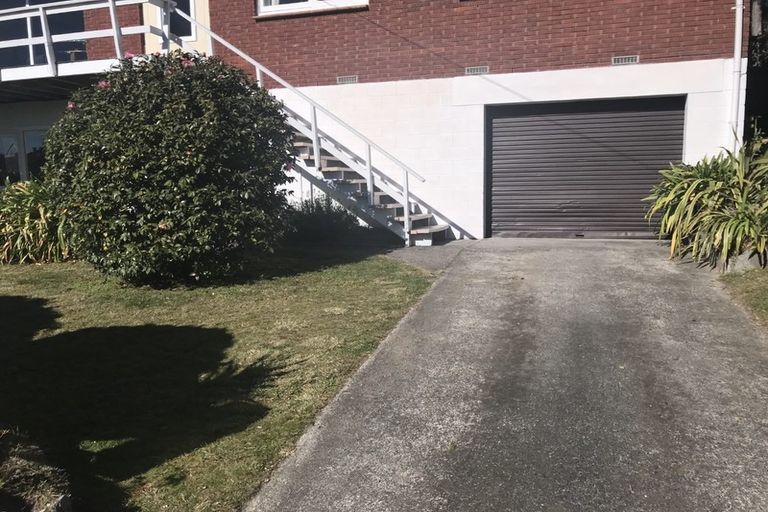 Photo of property in 27 Tawa Street, Hilltop, Taupo, 3330
