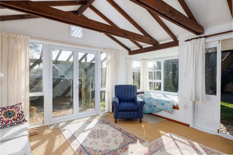 Photo of property in 12 Marine Drive, Diamond Harbour, 8972