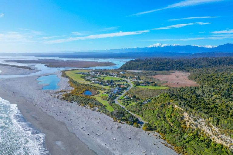 Photo of property in 4 Russell Street, Okarito, Whataroa, 7886