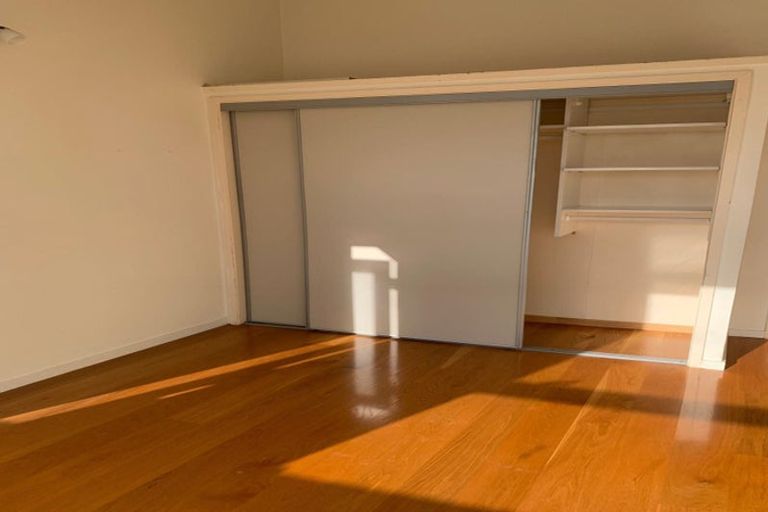 Photo of property in 80 Hadfield Street, Beach Haven, Auckland, 0626