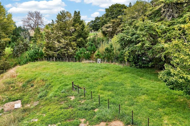 Photo of property in 196 Bull Road, Waiotira, 0193