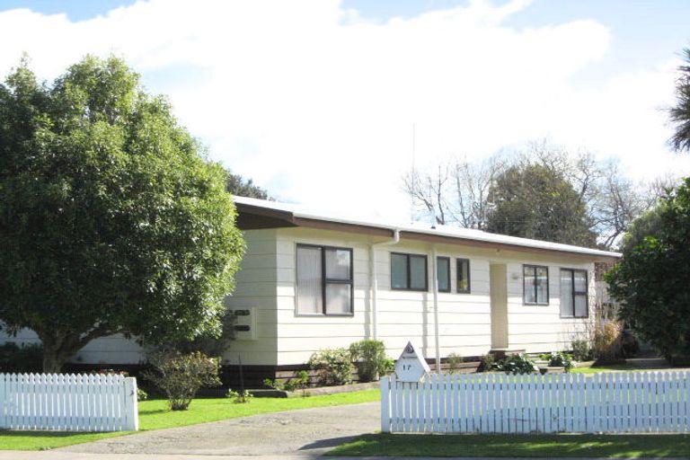 Photo of property in 17 Ratima Place, Whakatane, 3120