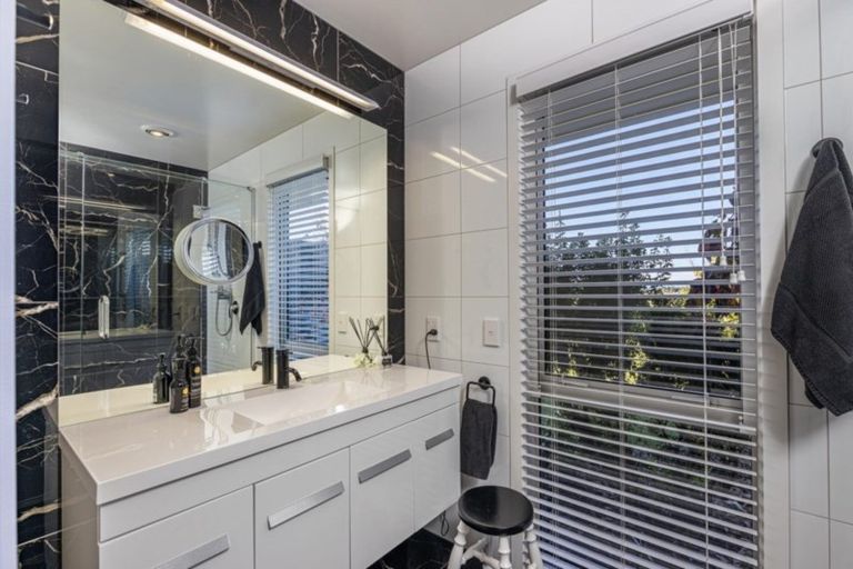 Photo of property in 66 Suncrest Drive, Tasman, Upper Moutere, 7173