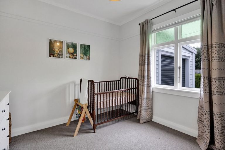 Photo of property in 211 Coronation Avenue, Welbourn, New Plymouth, 4310