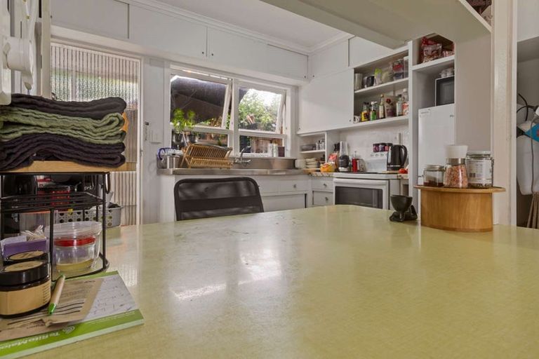 Photo of property in 20 Carnot Street, Glenholme, Rotorua, 3010