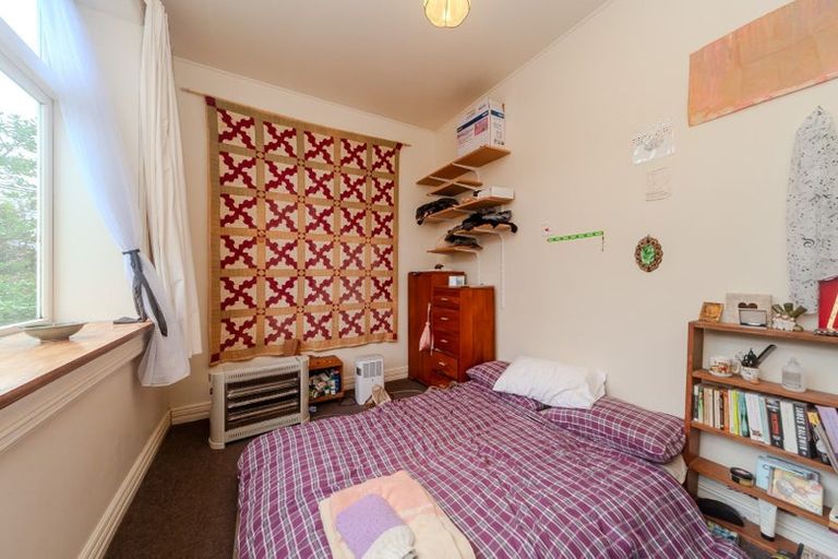 Photo of property in 35 Lawrence Street, Newtown, Wellington, 6021