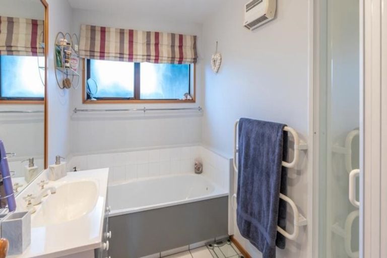 Photo of property in 38 Oakden Drive, Darfield, 7510