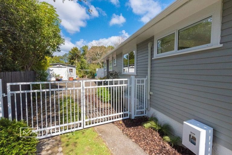 Photo of property in 40 Larchmont Grove, Totara Park, Upper Hutt, 5018