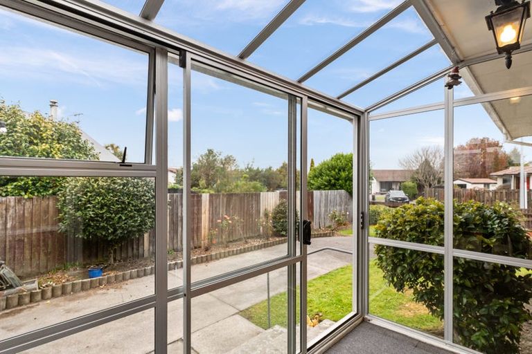 Photo of property in 1 Mallett Place, Halswell, Christchurch, 8025