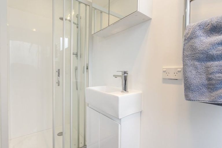 Photo of property in 8 Leslie Avenue, Sandringham, Auckland, 1025