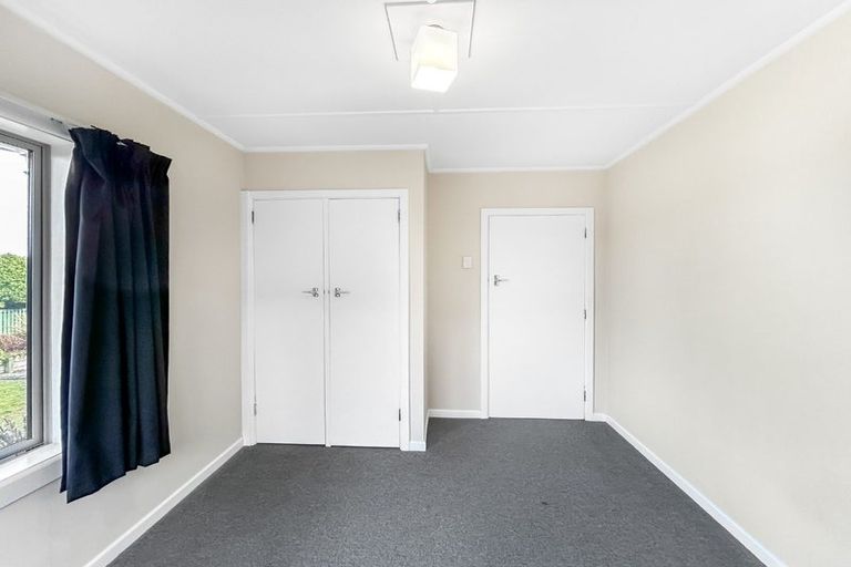 Photo of property in 3 Park Street, Gore, 9710