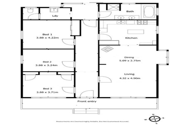 Photo of property in 17 Mair Street, Regent, Whangarei, 0112