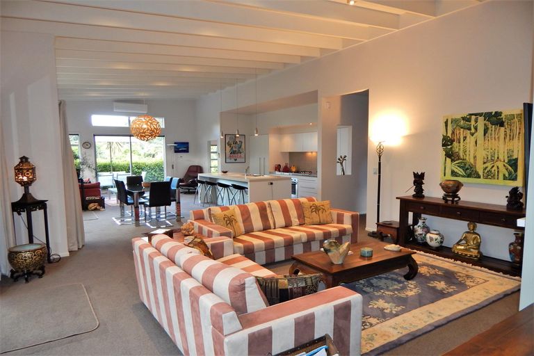 Photo of property in 5 Mandeno Drive, Kerikeri, 0230