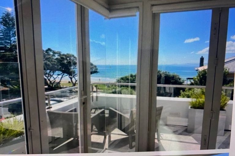 Photo of property in 17a The Strand, Takapuna, Auckland, 0622