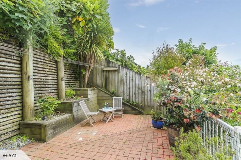 Photo of property in 8 Kilmister Avenue, Thorndon, Wellington, 6011