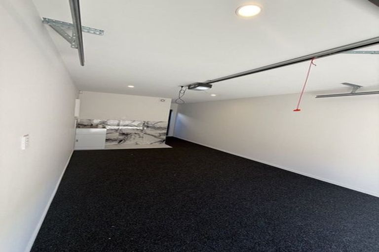 Photo of property in 44b Orams Road, Hillpark, Auckland, 2102