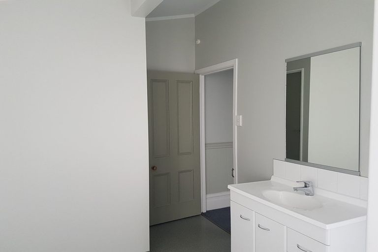 Photo of property in 9 Pukio Road East, Dyerville, Martinborough, 5781