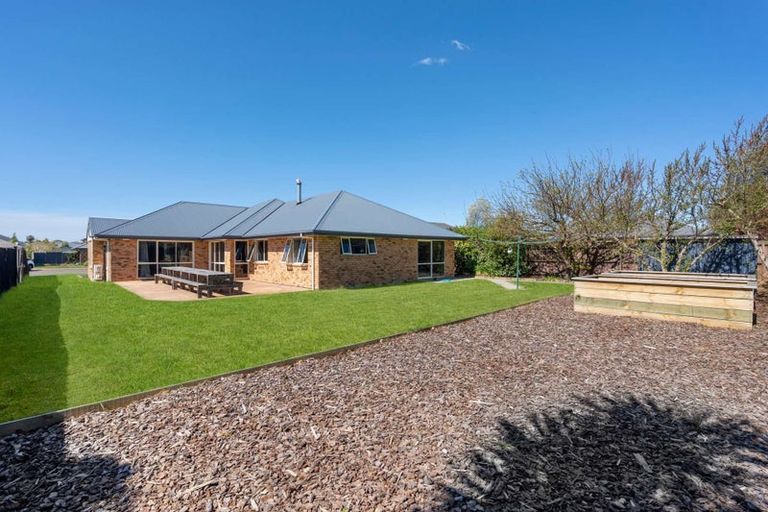 Photo of property in 2 Pascoe Drive, Woodend, 7610