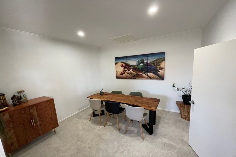 Photo of property in 1/2 Palm Court Drive, Glen Eden, Auckland, 0602