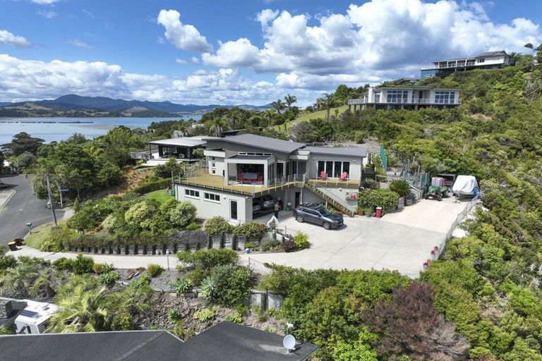 Photo of property in 140 Glenfern Drive, Wyuna Bay, Coromandel, 3581