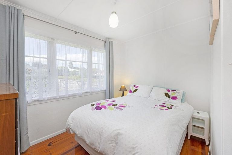 Photo of property in 66a Wainui Road, Raglan, 3225