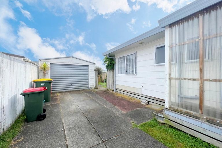 Photo of property in 40 Crawshaw Drive, Nawton, Hamilton, 3200