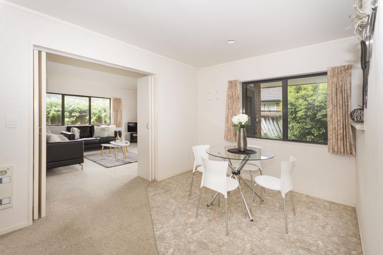 Photo of property in 9 Collie Road, Pukekohe, 2120