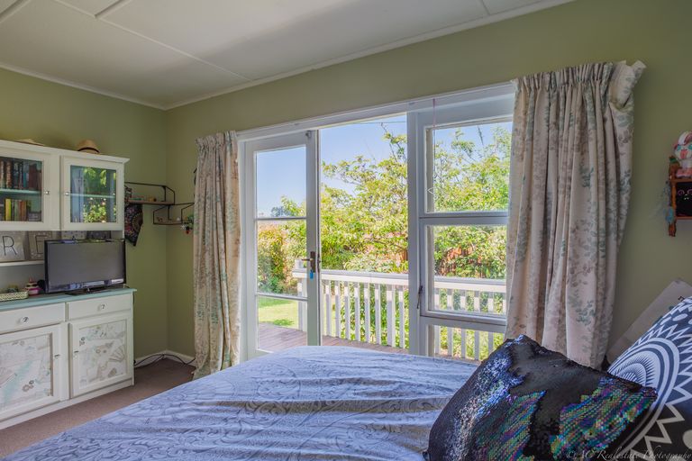 Photo of property in 24 Rhodes Street, Pareora, 7912